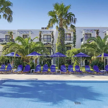 Otel Tigaki Beach Hotel