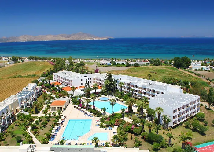 Otel Tigaki Beach Hotel 4*