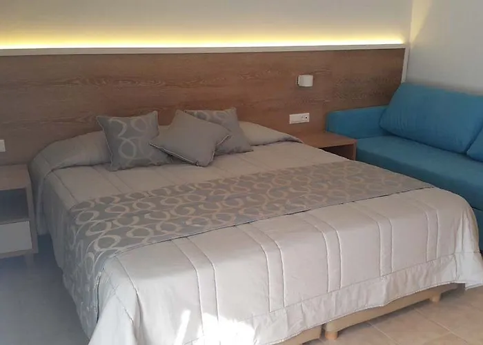 Tigaki Beach Hotel 4*