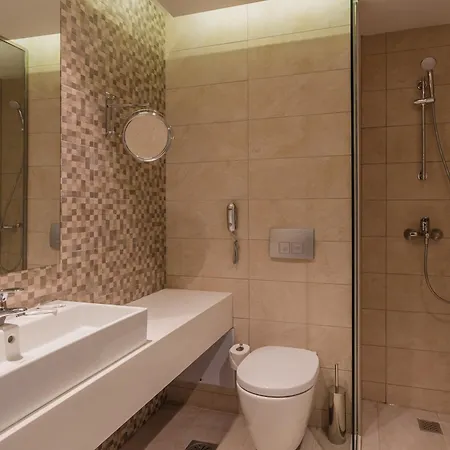 Tigaki Beach Hotel 4* Тигаки