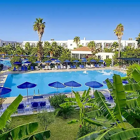 Tigaki Beach Hotel 酒店