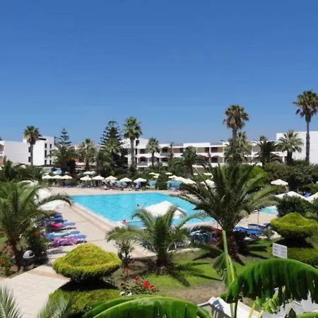 Tigaki Beach Hotel