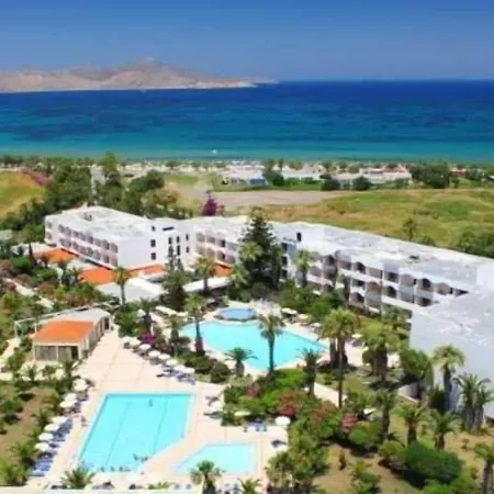 Tigaki Beach Hotel