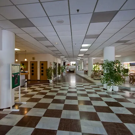 Tigaki Beach Hotel 4* Тигаки