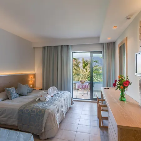 Tigaki Beach Hotel Отель Тигаки