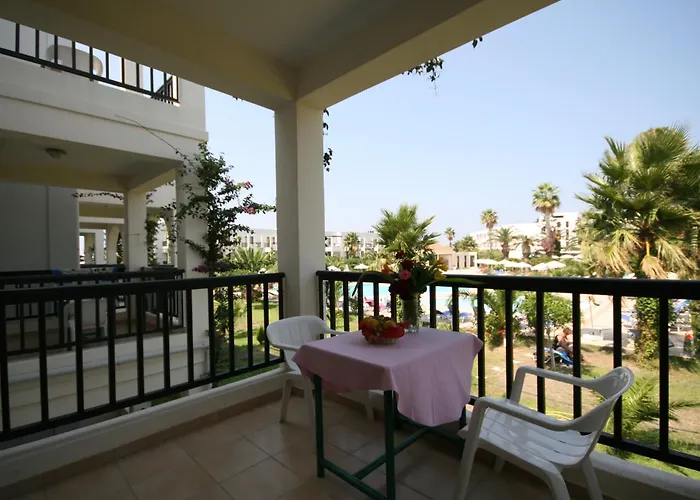 Tigaki Beach Hotel Tigaki